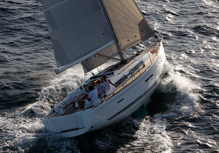 Dufour 405 Economy