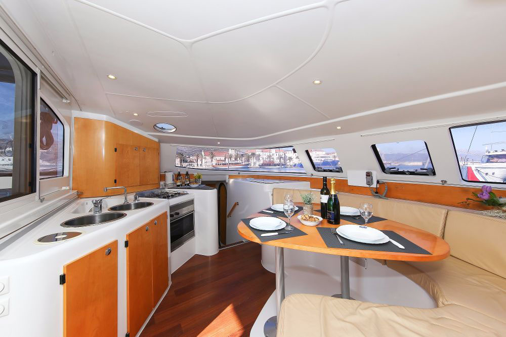 Lavezzi 40 Economy